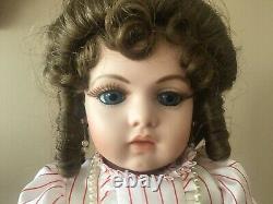 Vintage 1984 Handmade 100% Porcelaine Doll Bru Shandele Reproduction Signé 19