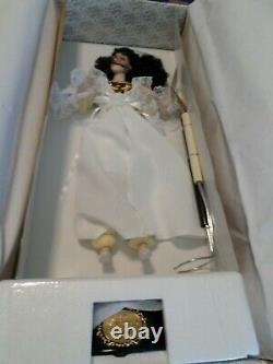 Vintage 1986 Franklin Mint Phantom Of The Opera Porcelaine Heirloom Dolls Nib