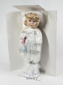 Vintage 1997 Adelco Trésors Poupée en porcelaine 16 AD-2036 Veronica Blonde Scellée