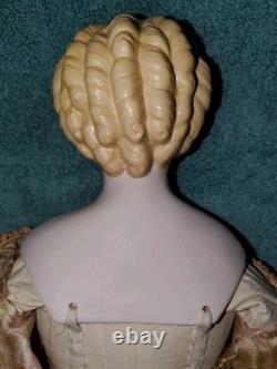 Vintage 22 1949 Poupée d’artiste antique Emma en biscuit, porcelaine de Paris transparente, avec vêtements d’origine