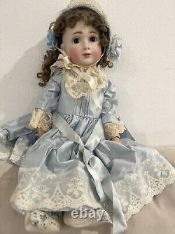 Vintage A 14t 24 Pouces Doll Porcelaine Tête. Un Vrai Corps D'usa? Lire Descriptio