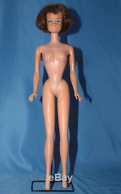 Vintage Américain 1070 Fille Brune Japon Jambe Pliable Barbie 1966, (8020)