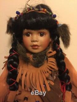 Vintage Amérindienne 12 Native Doll Pocahontas Loup Turquoise Perles Ooak