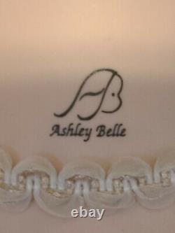Vintage Ashley Belle Style Victorien Grande Poupée De Porcelaine En Robe De Luxe Et Chapeau