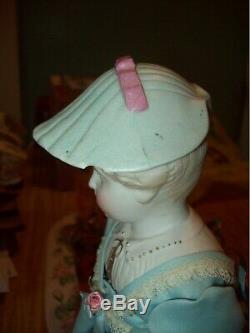 Vintage Blonde Haired Bonnet Parian Tête En Porcelaine Poupée Bleuet Bleu Avec Des Puces