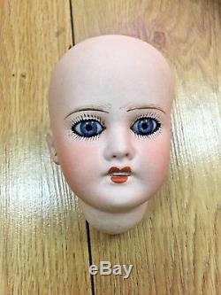 Vintage Dolls Head. Fabrication Limojes France 13b Taille 6