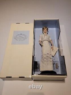 Vintage Franklin Monnaie Diana Princesse De Galles 17 Élégance Porcelaine Doll Nib 1