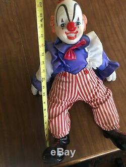 Vintage Porcelaine Clown Doll Bozo Le Clown IL Music Box Rare Old 22 Colle Longue