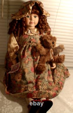 Vintage Porcelaine Doll Collectors Choice Dandee-auburn Cheveux Bouclés Ours En Peluche 30