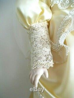 Vintage Tous Porcelain Doll Mariée Handcrafted Patti-kake Poupées 1985 Boule Articulé