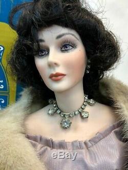 Vtg 1991 Tori Rustie 18 Porcelaine Chablis Étole De Fourrure Flapper Mannequin Doll