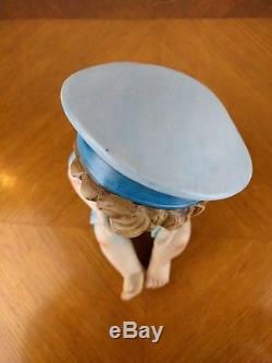 Vtg Peint À La Main Piano Bébé Figure Garçon Bisque Porcelaine Chapeau Boule Poupée Bébé Bleu