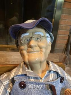 William Wallace Jr. Grand-mère et Grand-père 34 poupées en porcelaine avec banc en bois