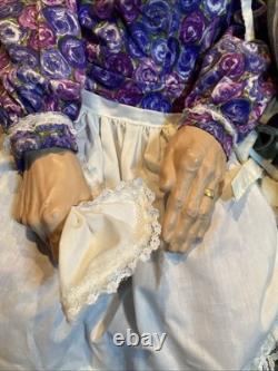 William Wallace Jr. Grand-mère et Grand-père 34 poupées en porcelaine avec banc en bois