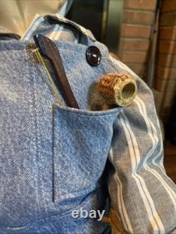 William Wallace Jr. Grand-mère et Grand-père 34 poupées en porcelaine avec banc en bois